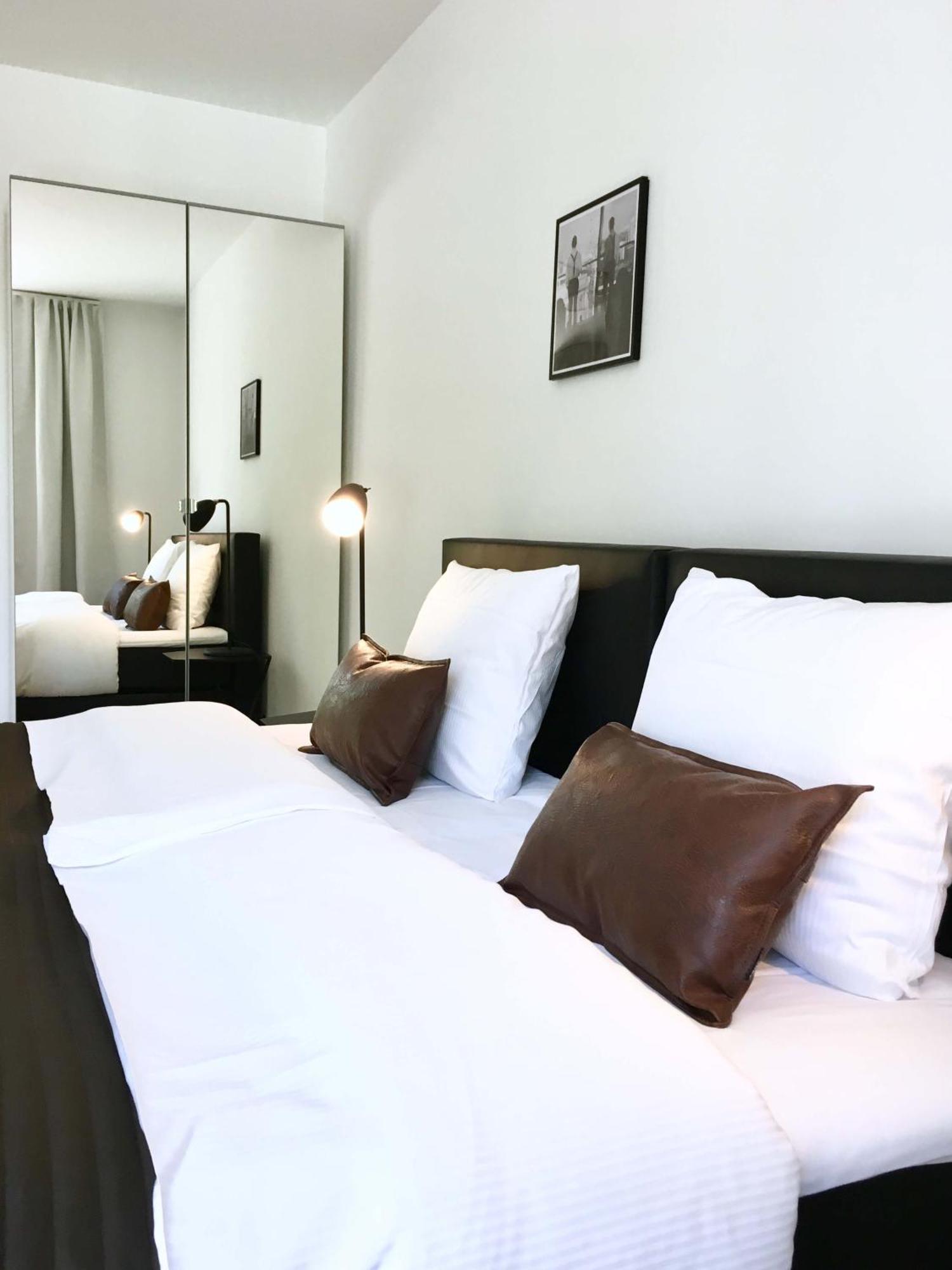 Viadukt Homestay Zürich Eksteriør billede